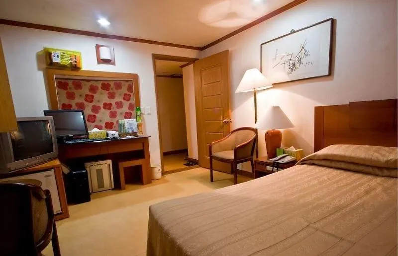 Kaya Tourist Hotel Seul